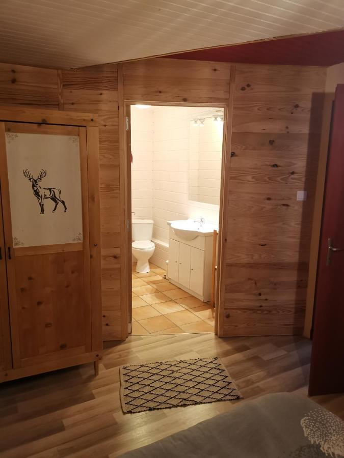 Gite Ha-Py Chalet Campan Exteriör bild