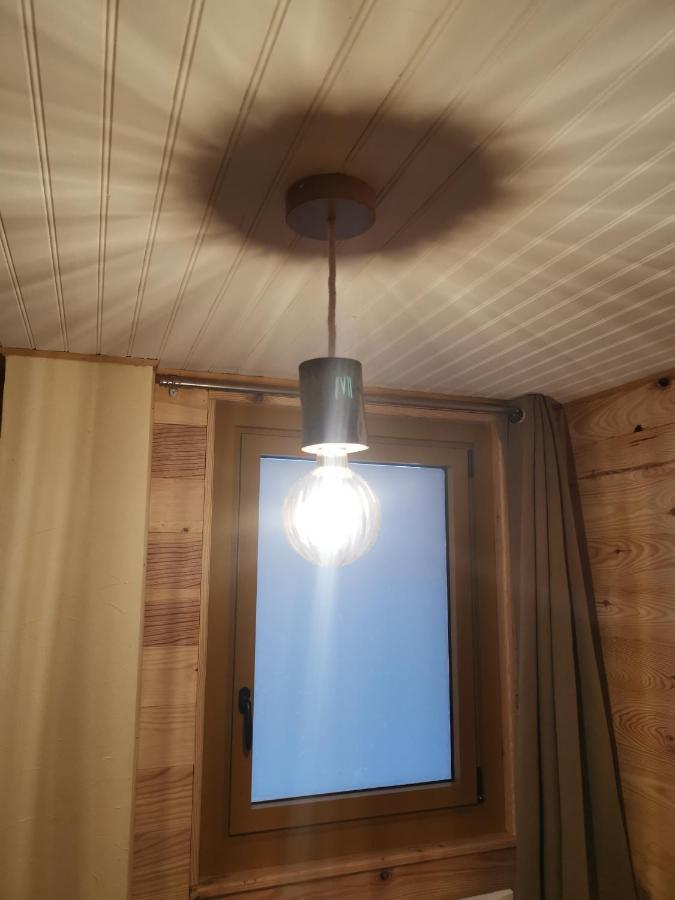 Gite Ha-Py Chalet Campan Exteriör bild