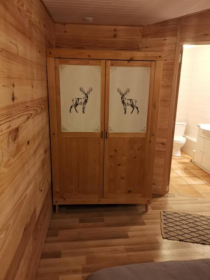Gite Ha-Py Chalet Campan Exteriör bild